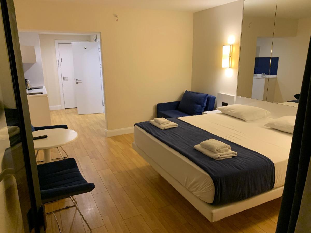 Vip Aparthotel Orbi City Sea View Batumi Exterior foto